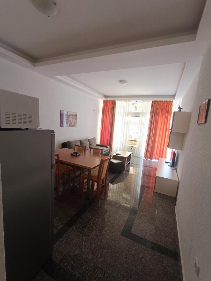 Apartmani Centar Starigrad Paklenica Eksteriør billede